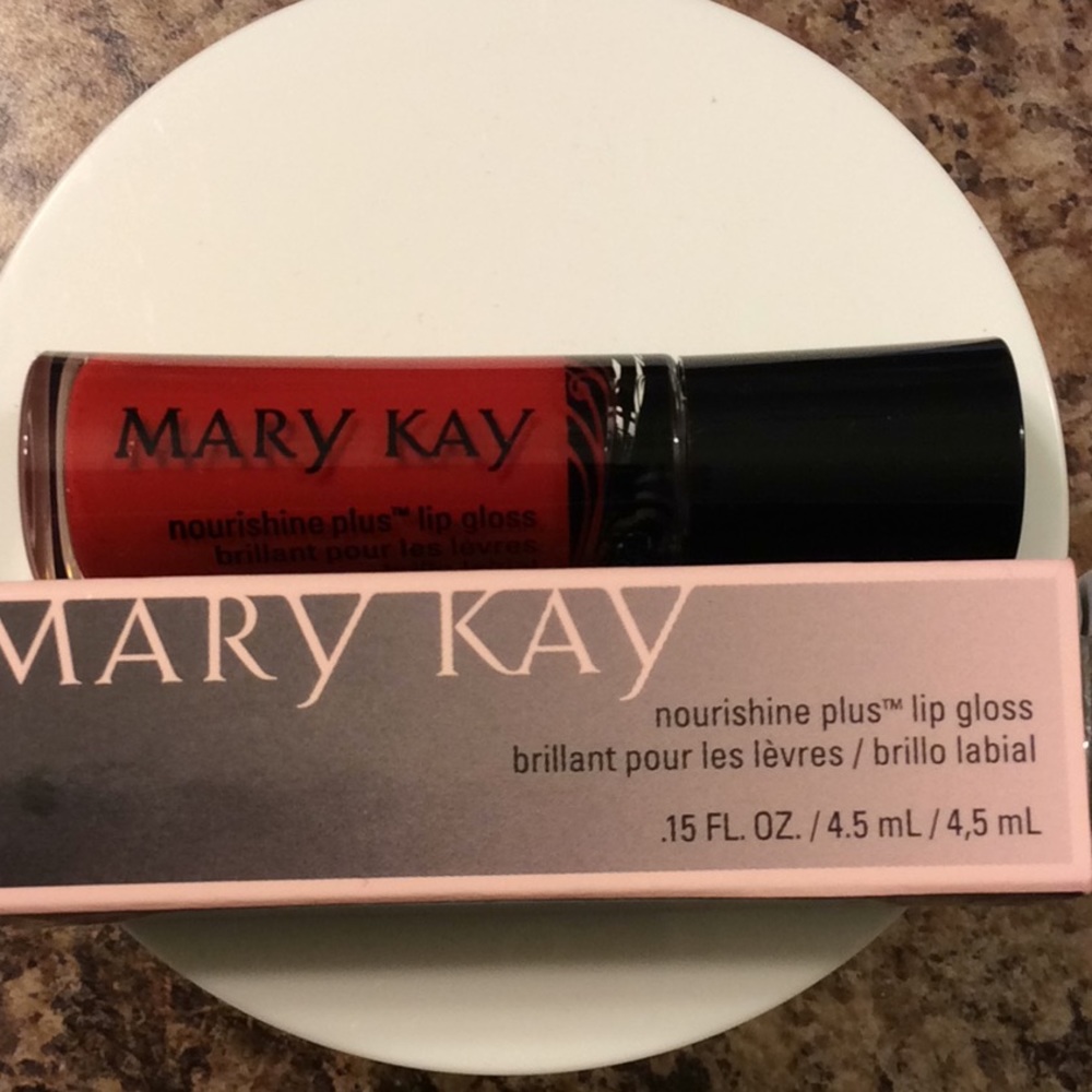 Lip gloss